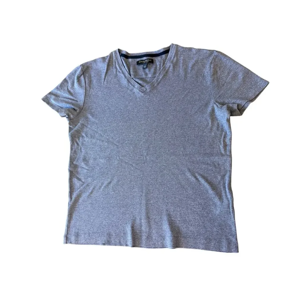 BANANA REPUBLIC Luxury Touch V Neck 100% cotton Tee T-Shirt Top Men S